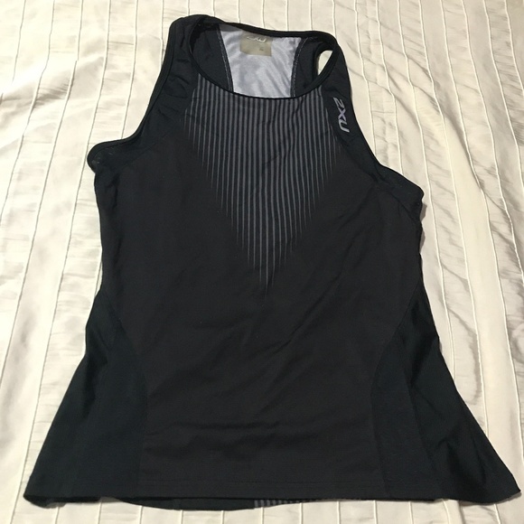 2xu triathlon tank top - Picture 1 of 7